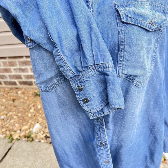 Buffalo David Bitton Womens Chambray Denim Long Sleeve Buttton Down Size Small - Picture 5 of 10